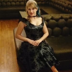 Meet your Posher, Tamara